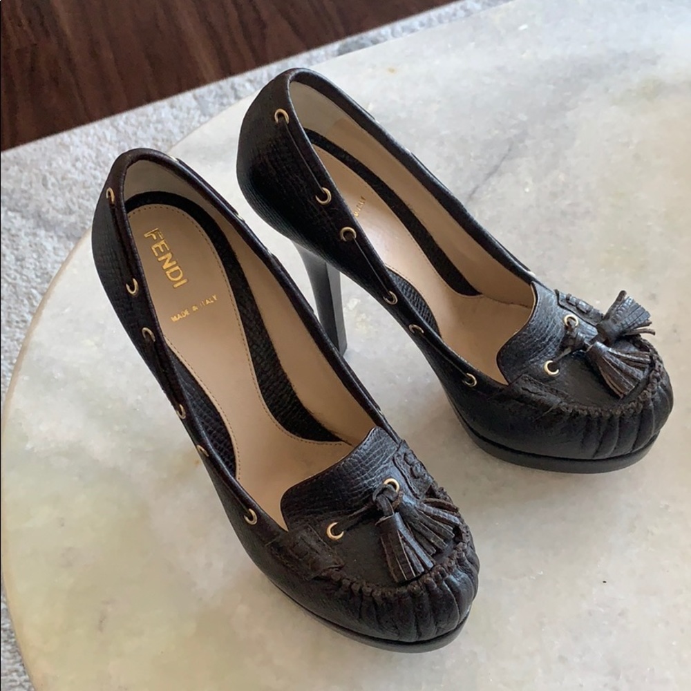 Fendi brown leather tassel platform pumps
